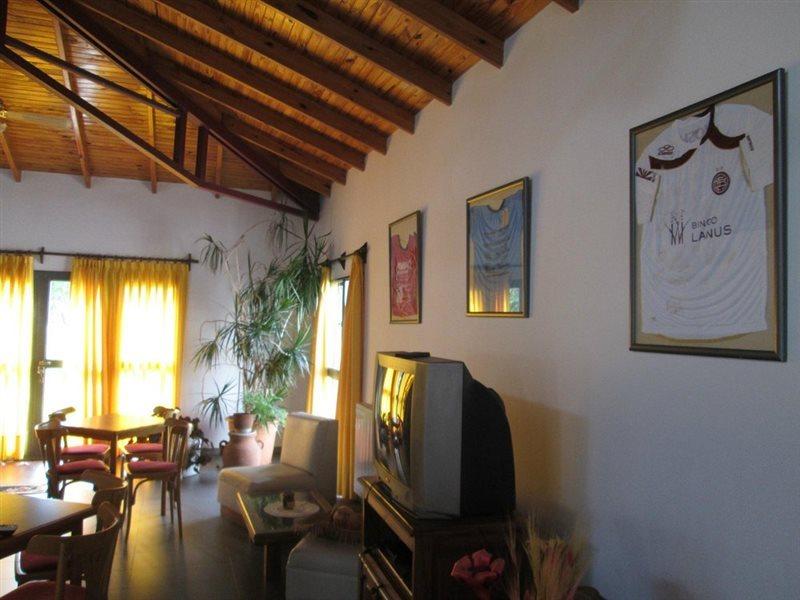 Hotel Lujan Lujan  ภายนอก รูปภาพ