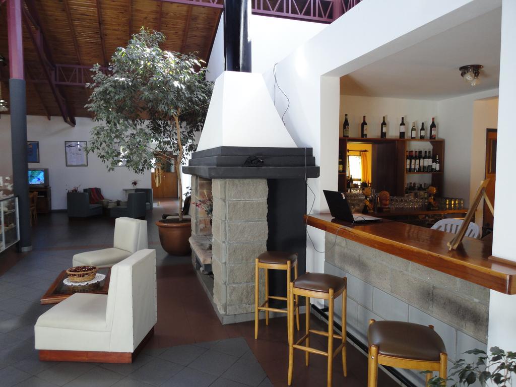 Hotel Lujan Lujan  ภายนอก รูปภาพ