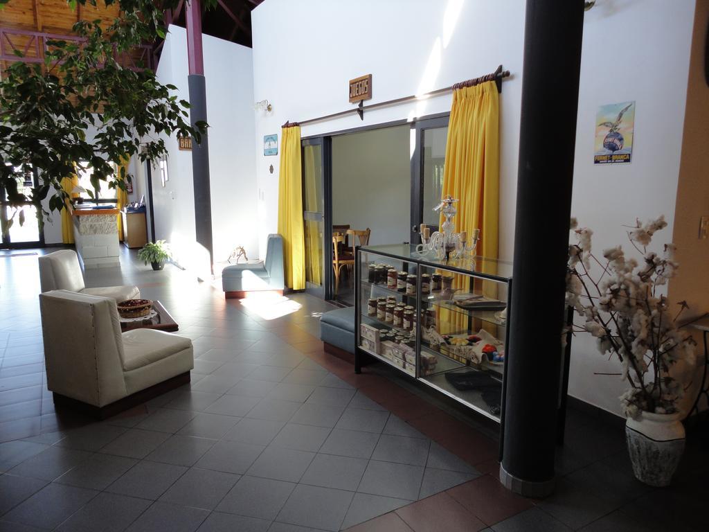 Hotel Lujan Lujan  ภายนอก รูปภาพ