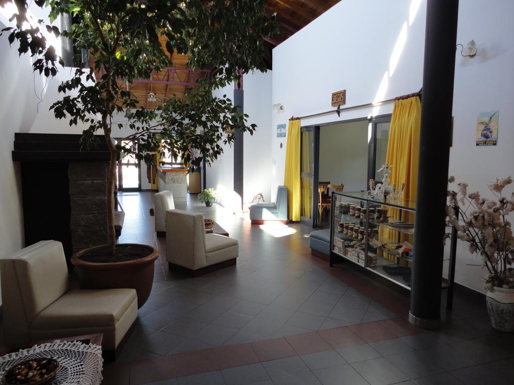 Hotel Lujan Lujan  ภายนอก รูปภาพ